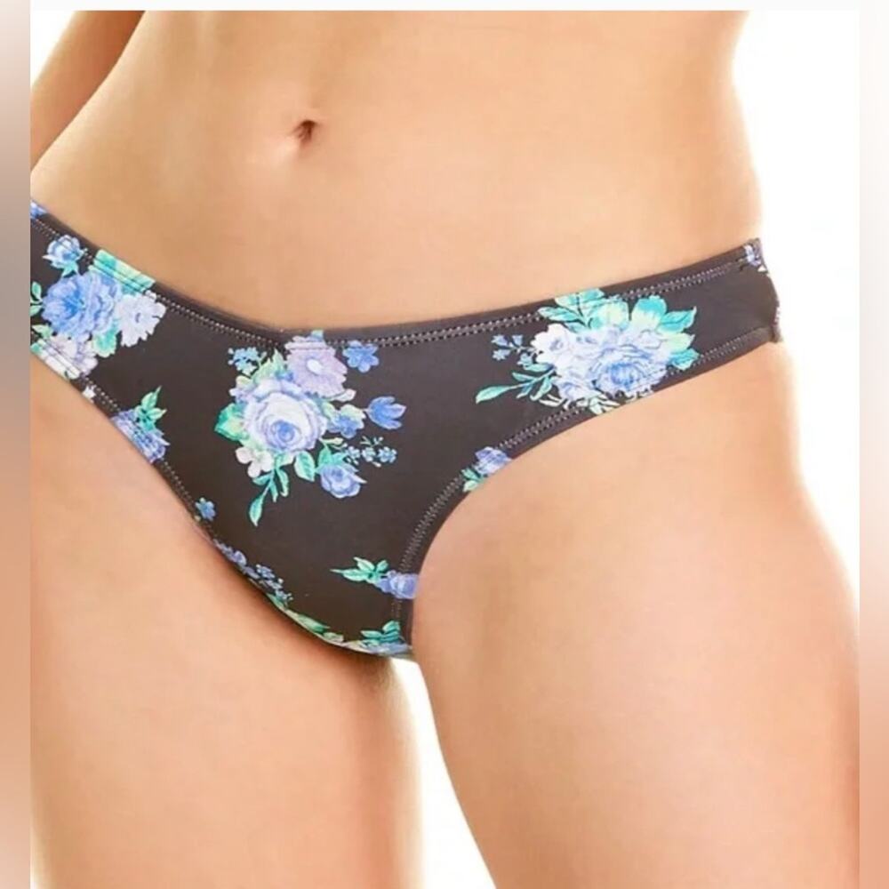 WeWoreWhat Black V Shaped Blue Floral Cheeky Bikini Bottoms NWOT Large